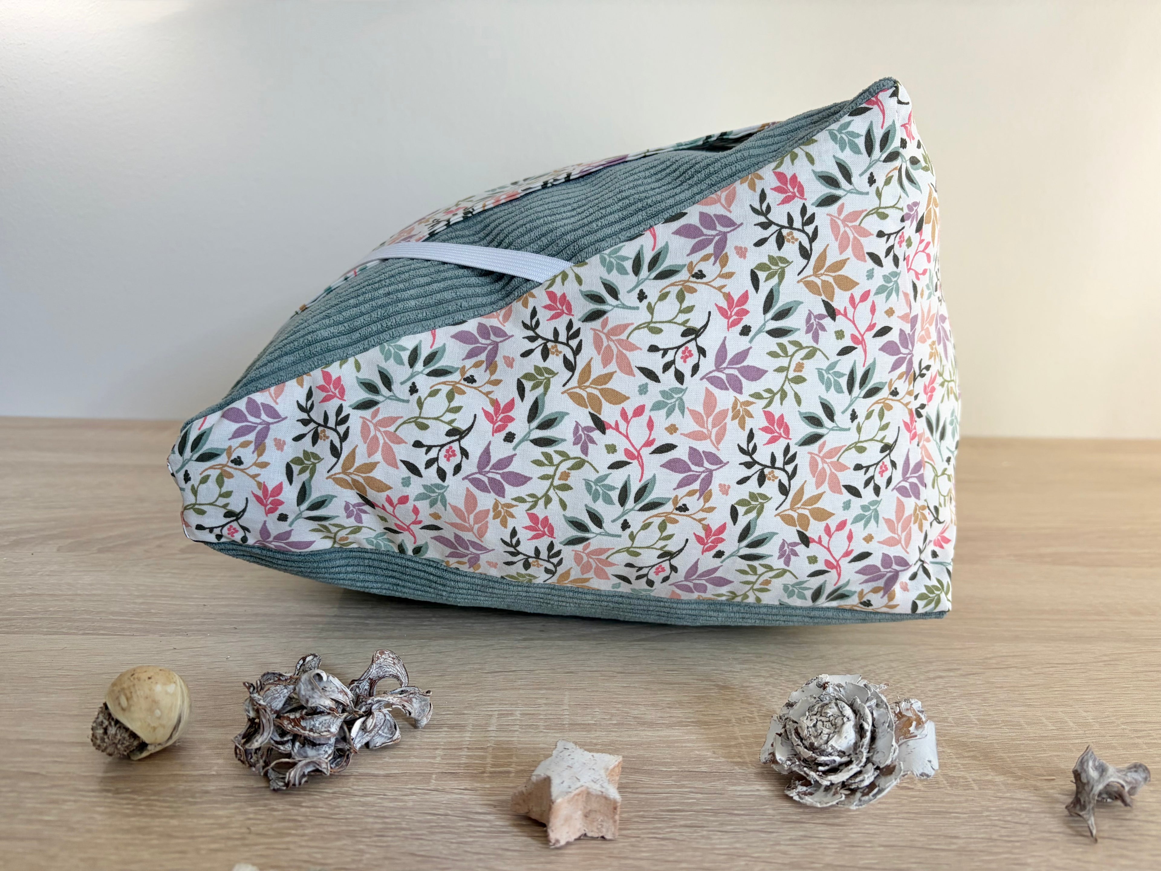 Coussin de lecture Iris